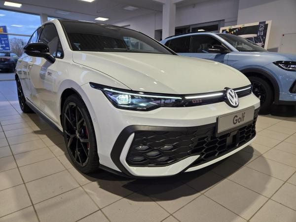 Volkswagen Golf GTI "Black Style" //SOFORT VERF.// (286 PS), Navi, AHK, LED, Pano