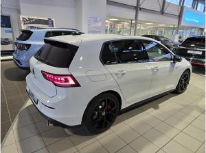Volkswagen Golf GTI "Black Style" //SOFORT VERF.// (286 PS), Navi, AHK, LED, Pano