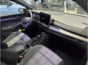 Volkswagen Golf GTI "Black Style" //SOFORT VERF.// (286 PS), Navi, AHK, LED, Pano