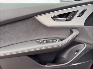 Audi Q8 SUV TDI QUATTRO+S-LINE+AHK+PANO+HUD+STANDH+++