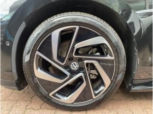 Volkswagen ID.7 Tourer Pro AHK Navi 360° Open & Close LED