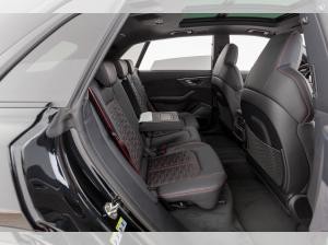 Audi RS Q8 performance tiptronic