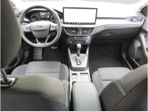 Ford Focus 1,0 L Titanium / 7-Gang Automatik / 155PS
