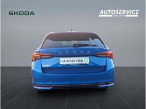 Skoda Octavia Combi 1.5TSI Balance HUD Matrix Fahrass+