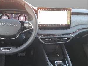 Skoda Octavia Combi 1.5TSI Balance HUD Matrix Fahrass+