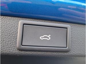 Skoda Octavia Combi 1.5TSI Balance HUD Matrix Fahrass+