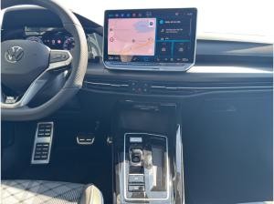 Volkswagen Golf Variant R-Line 150PS *BLACK STYLE*MATRIX*AHK*PANO*STANDHZG*AREA VIEW*55.820€*