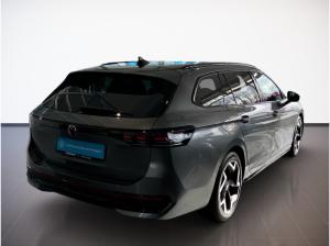 Volkswagen Passat Variant R-LINE 2.0TSI DSG 4M ACC.5J-G.AHK.AREA-VIEW.NAVI+VC.HARMAN.HUD