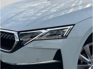 Skoda Octavia Combi 1.5 TSI DSG Selection +AHK+MATRIX+ACC+NAVI+SHZ+
