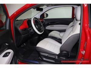 Fiat 500e 42 kWh LaPrima Navi LED Apple CarPlay