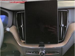 Volvo XC60 T6 AWD Plus Dark+Panorama+Licht-Pak+360°