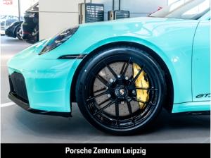 Porsche 992 911 Carrera GTS Cabrio FnW mintgrünvBurmester PDDC PCCB Liftsystem 18 Wege Inno Drive