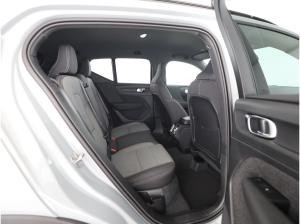 Volvo XC40 B3 Black Edition/ FrontHZ / 360 Grad/ Sofort!