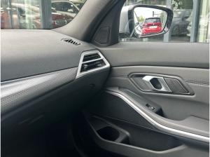 BMW 330 d xDrive M Sport //Stop&Go Anhängerkupplung