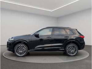 Audi Q5 SUV edition one mit Akzenten mythosschwarz e-hybrid quattro S tronic