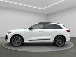 Audi Q5 SUV e-hybrid quattro S tronic