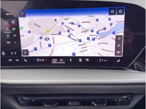 Audi Q5 SUV e-hybrid quattro S tronic