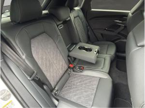 Audi Q5 SUV e-hybrid quattro S tronic