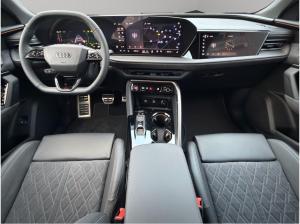 Audi Q5 SUV edition one mit Akzenten mythosschwarz e-hybrid quattro S tronic