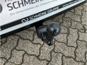 Volkswagen Golf VIII R-Line 1.5 eTSI DSG