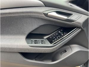 Audi A6 e-tron A6 Avant e-tron performance AHK S line LED