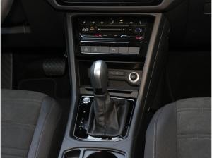 Volkswagen Touran 1.5TSI DSG R-LINE +LED+NAVI+