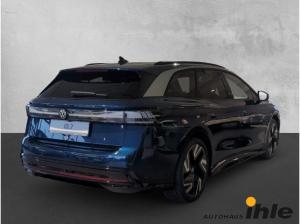 Volkswagen ID.7 Tourer Pro 77 kWh WÄRMEPUMPE+AHK+21''+MATRIX