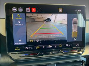 Seat Leon 1.5 eTSI Road Edition DSG ACC Kamera Navi