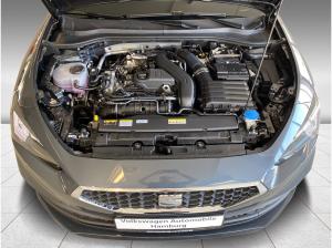 Seat Leon 1.5 eTSI Road Edition DSG ACC Kamera Navi