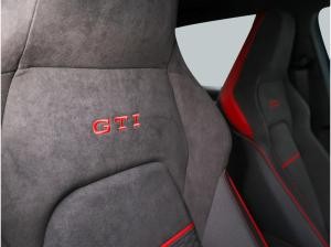 Volkswagen Golf VIII GTI 2.0 TSI Clubsport +BLACK-STYLE+19 +