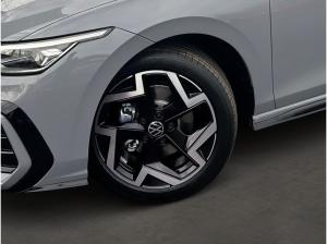 Volkswagen Golf VIII 1.5 eTSI DSG R-Line AHK+PANO+360°KAM+