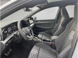 Volkswagen Golf VIII 1.5 eTSI DSG R-Line AHK+PANO+360°KAM+