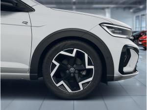 Volkswagen Taigo R-Line 1,5 TSI OPF (150 PS) DSG*AHK*ACC*NAVI*GANZJAHRESREIFEN*GEWERBE
