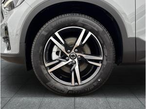 Volvo XC40 B3 2WD Plus Dark (EURO 6e) Klima