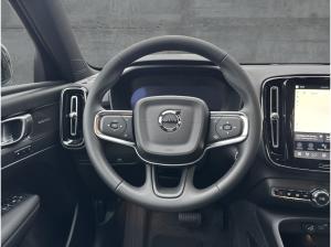 Volvo XC40 B3 2WD Plus Dark (EURO 6e) Klima