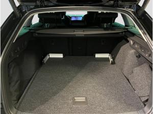 Skoda Octavia Combi Balance 1,5 TSI DSG AHK Infotain