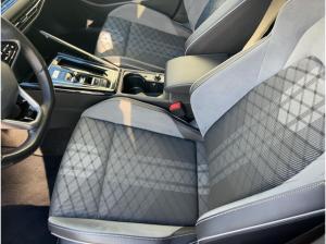 Volkswagen Golf Variant VIII 2.0 TSI DSG R-Line Navi SHZ