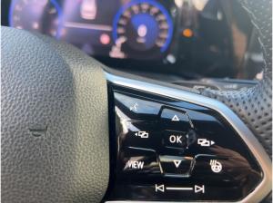 Volkswagen Golf Variant VIII 2.0 TSI DSG R-Line Navi SHZ