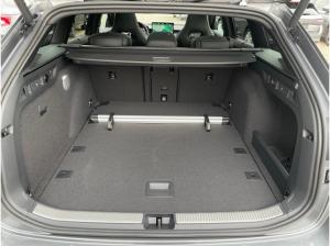 Skoda Superb Sportline Combi 2.0 TDI DSG 4x4  Navi,Matrix,Klima,DCC