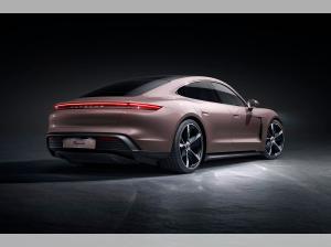 Porsche Taycan Turbo
