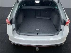 Skoda Octavia OCTAVIA COMBI RS 2,0 TSI 195 KW 7-GANG-DSG