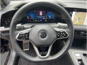 Volkswagen Golf VIII R-Line 2.0 TSI DSG ACC/KAMERA/LED