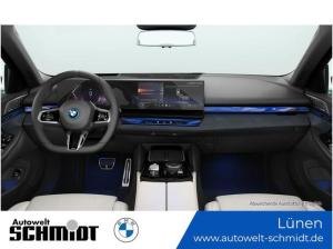 BMW i5 eDrive40 M Sportpaket +Innovationspaket +ACC