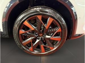 Cupra Formentor 1.5 eTSI LED/360°/Navi/Assist/uvm.