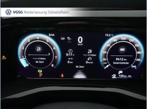 Volkswagen Multivan Style Lang AHK DCC TravelAssist Navi LED