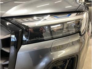 Audi Q7 TFSI e S line business quattro tiptronic