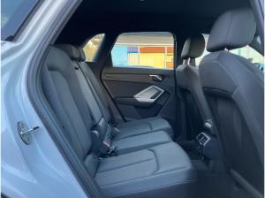 Audi Q3 advanced 35TFSI S-tronic / MMI-Navi plus, RFK