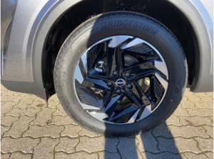 Nissan Qashqai N-CONNECTA Komfort 140PS Winter/HUD/AVM/Carplay nur noch 1x verfügbar !