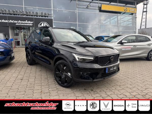 Volvo XC40 B3 B DKG Plus Black Edition.
