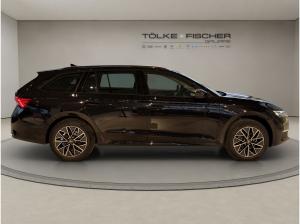 Skoda Octavia Combi Tour 2.0 TDI SOFORT VERFÜGBAR! ACC AHK Navi 360° eHeck Matrix